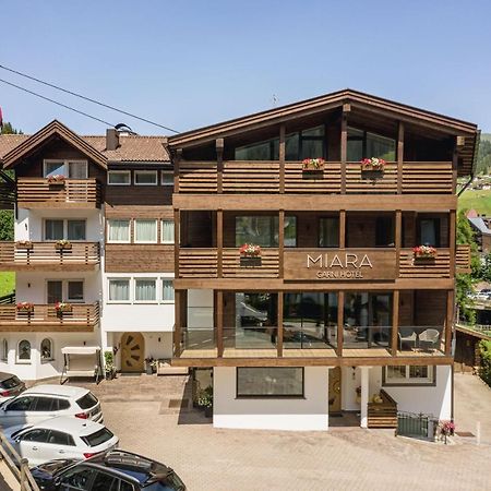 Garni Hotel Miara - Your Dolomites Home Selva di Val Gardena Dış mekan fotoğraf